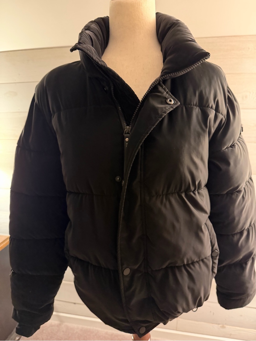 BCBGMaxAzria Black Quilted Puffer Jacket